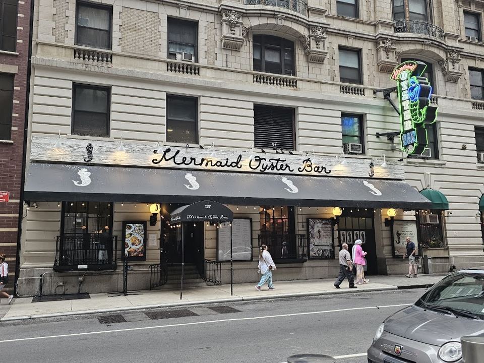 Mermaid Oyster Bar Times Square