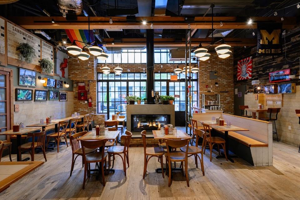 The Grey Dog—Flatiron