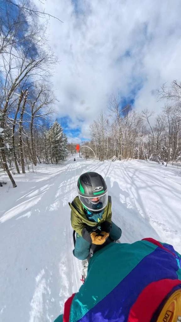 SNOW Much Fun ... VT SNOWMOBILING