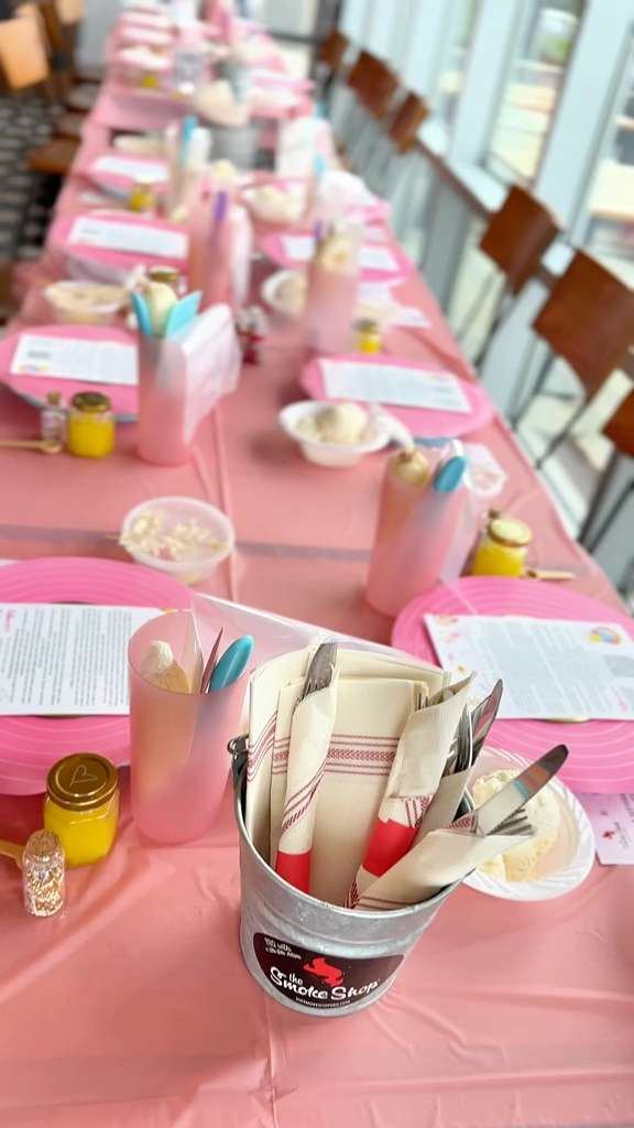 Cake Decorating Classes - MA