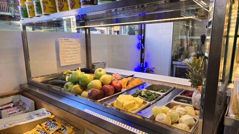 Lex Grill & Juice Bar