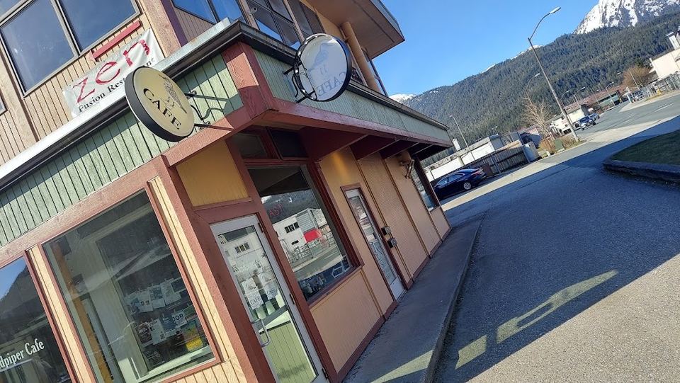 Sandpiper Cafe