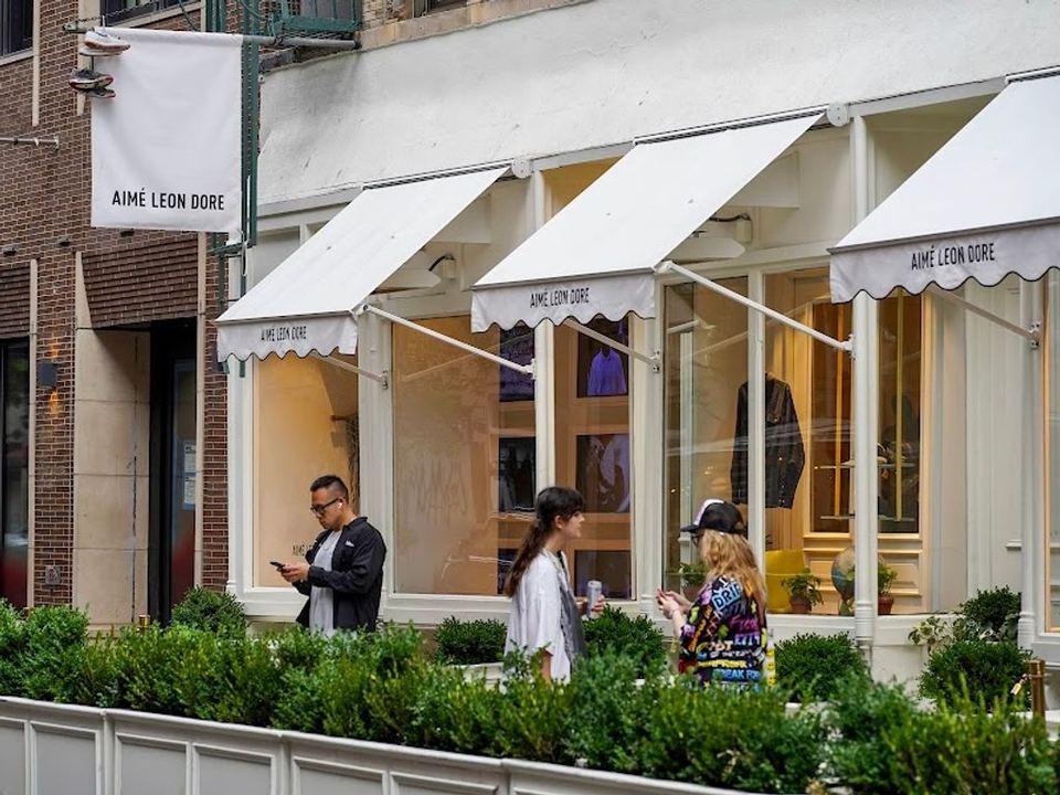 Trendy SoHo Shopping for the 20-30 Generation