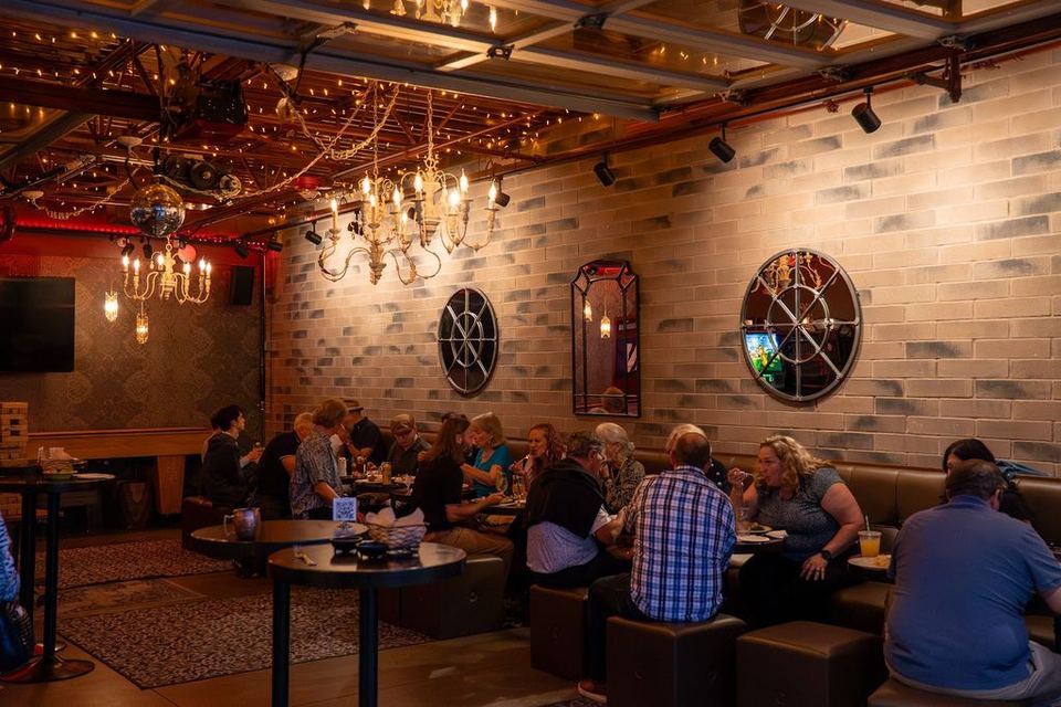 Five & Dime — Rooftop Drinks in Downtown Evanston