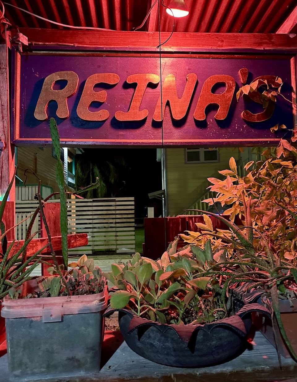 Reina's