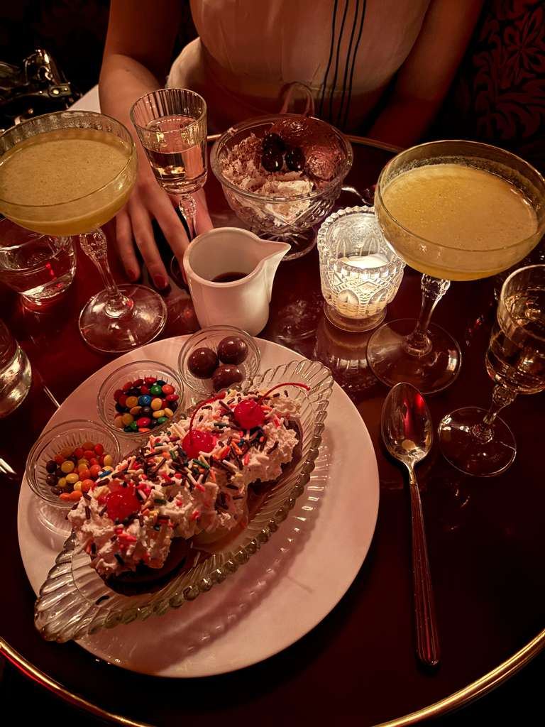 Cocktail Lounges