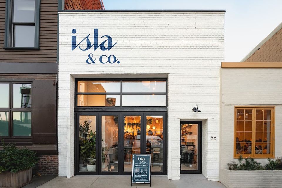 Isla & Co
