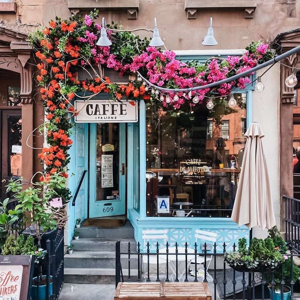 Stop Asking Me For Coffee Recs & Bookmark This Instead ☕️