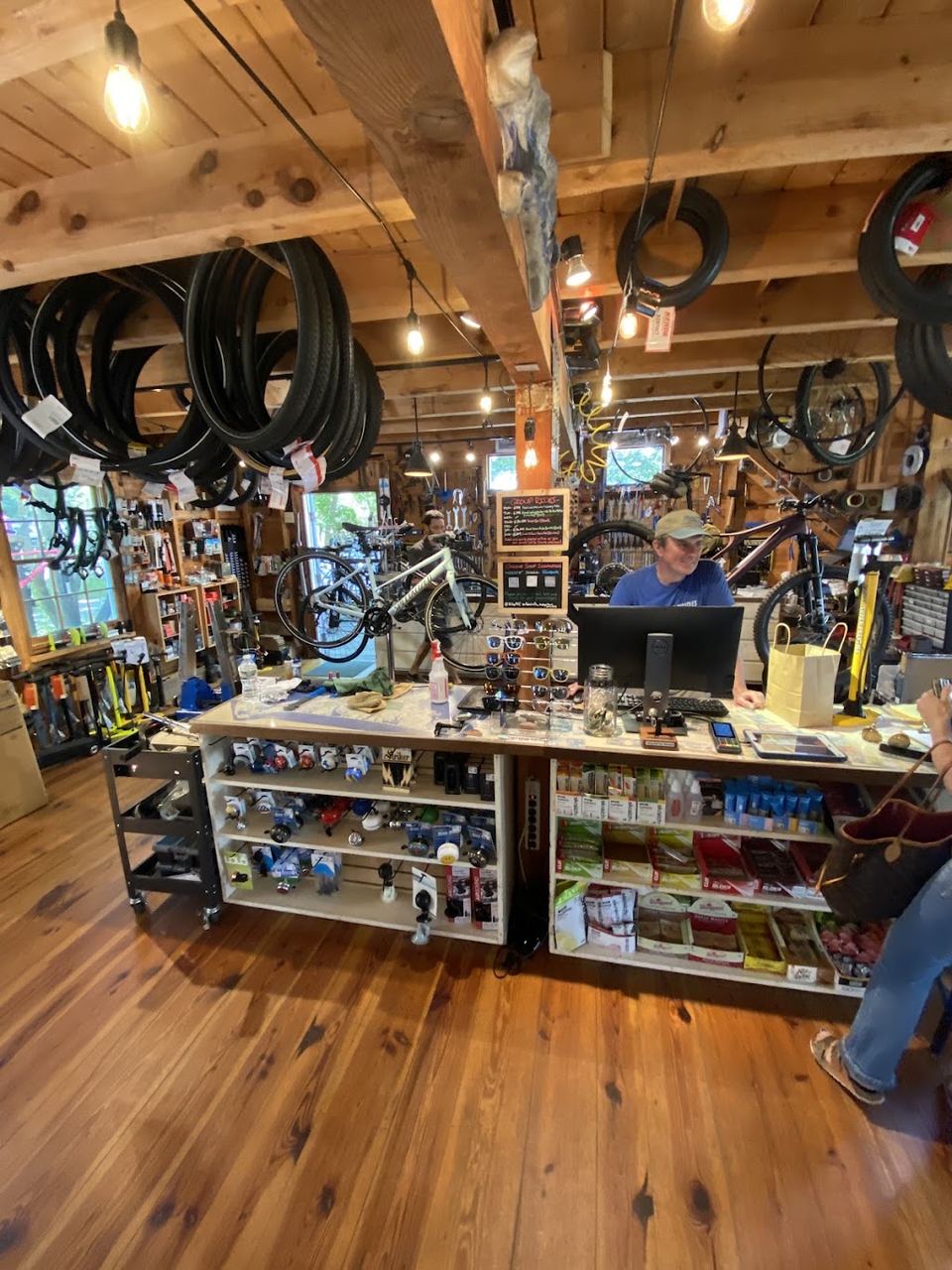 Edgartown Bicycles (Sales, Repairs & Rentals)